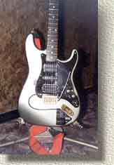 Fender/Squier Stratocaser